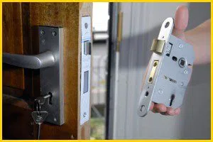 Metro Locksmith Services Mesquite, TX 469-454-3681 - 13-lock-replace