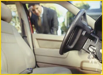 Metro Locksmith Services Mesquite, TX 469-454-3681 - 20-keys-locked-in-car